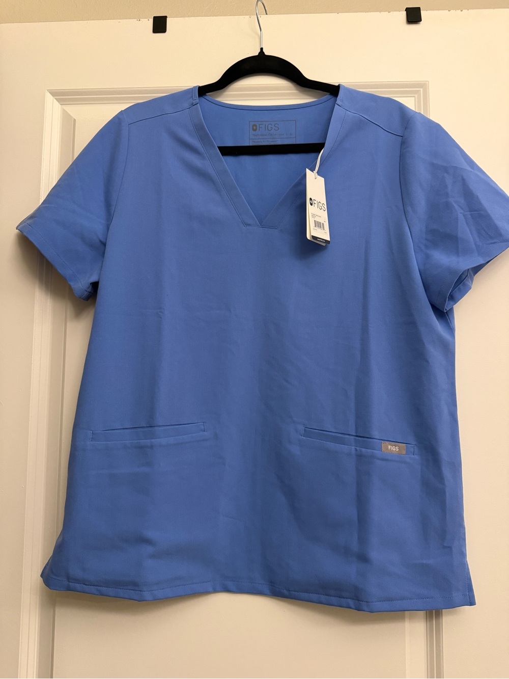 FIGS Casma Scrub Top - Ceil Blue
NWT, Size L